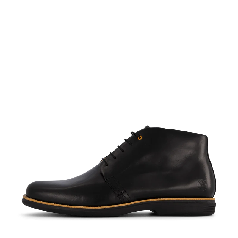 City Groove Chukka Jet Black