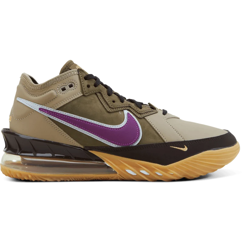 LeBron XVIII Low