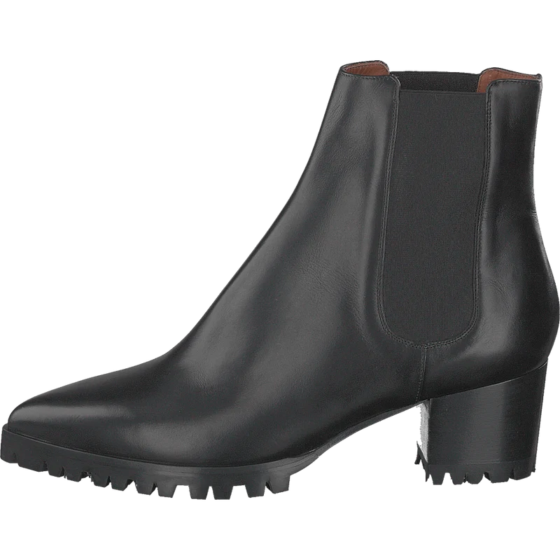Sable Tractor Black