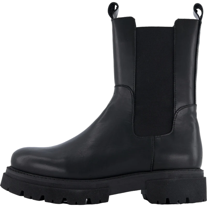 Prima Vaca Alfa / Polido Black