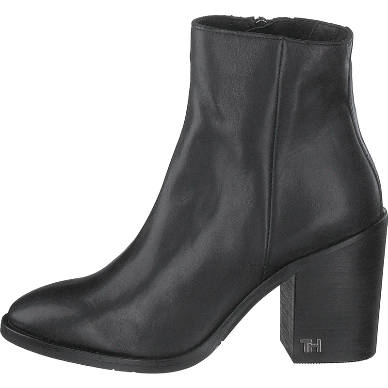 Mono Color Heeled Black