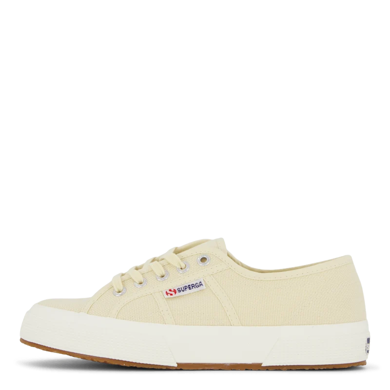 2750 Cotu Classic Beige Light Eggshell